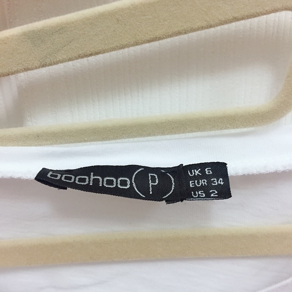 Boohoo embroidered floral tee - Picture 4 of 4